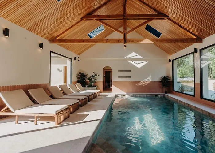 LE BAIN SAUVAGE - Lodges&spa - Pyrénées